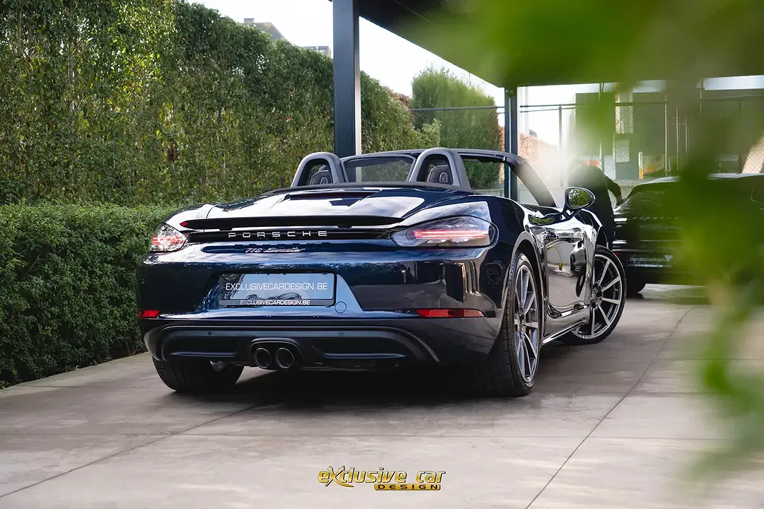 Porsche Boxster - Thumbnail 5