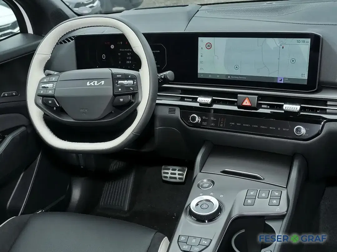 Kia Sportage - Thumbnail 3