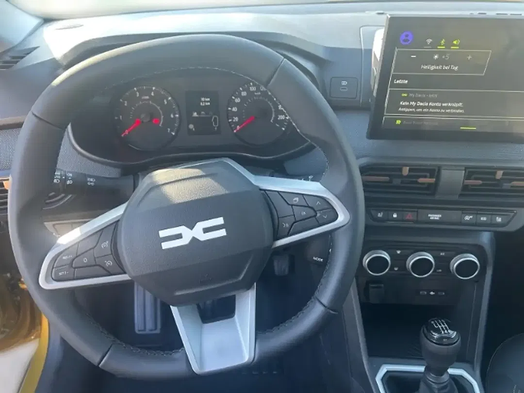 Dacia Sandero - Thumbnail 10