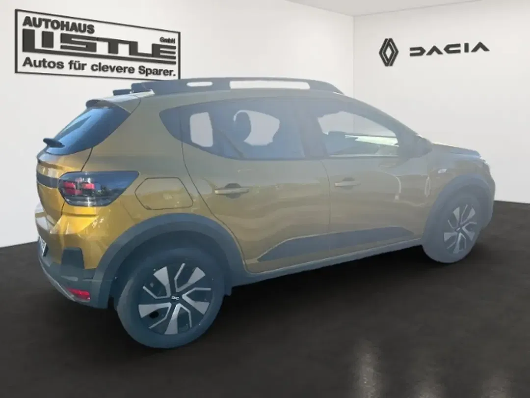Dacia Sandero - Thumbnail 3