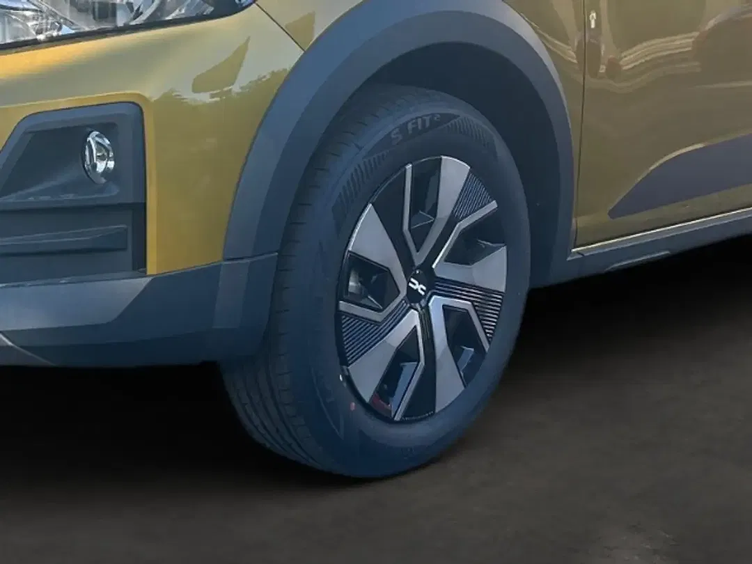 Dacia Sandero - Thumbnail 6