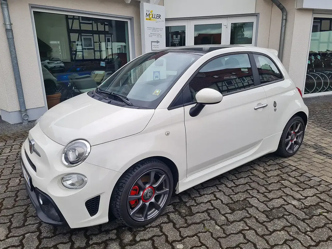 Abarth 500 - Thumbnail 2