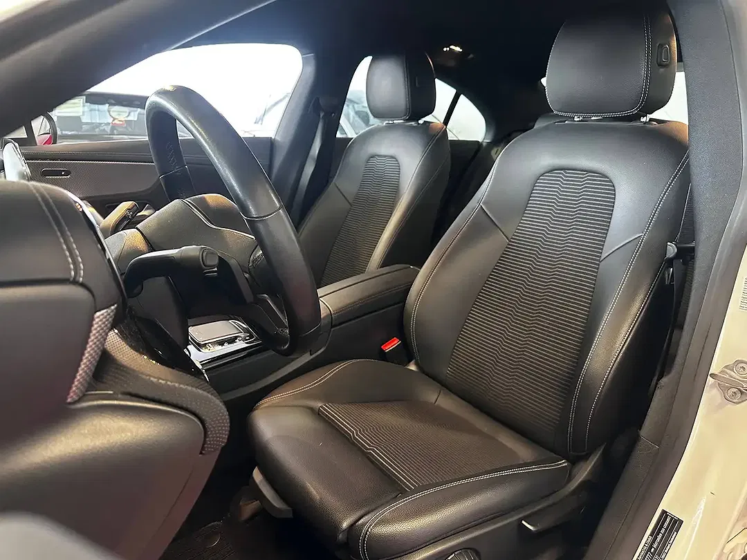 Mercedes-Benz CLA 200 - Thumbnail 10