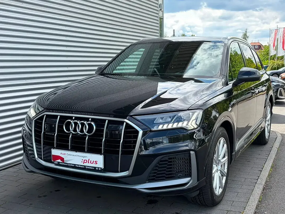 Audi Q7 - Thumbnail 6