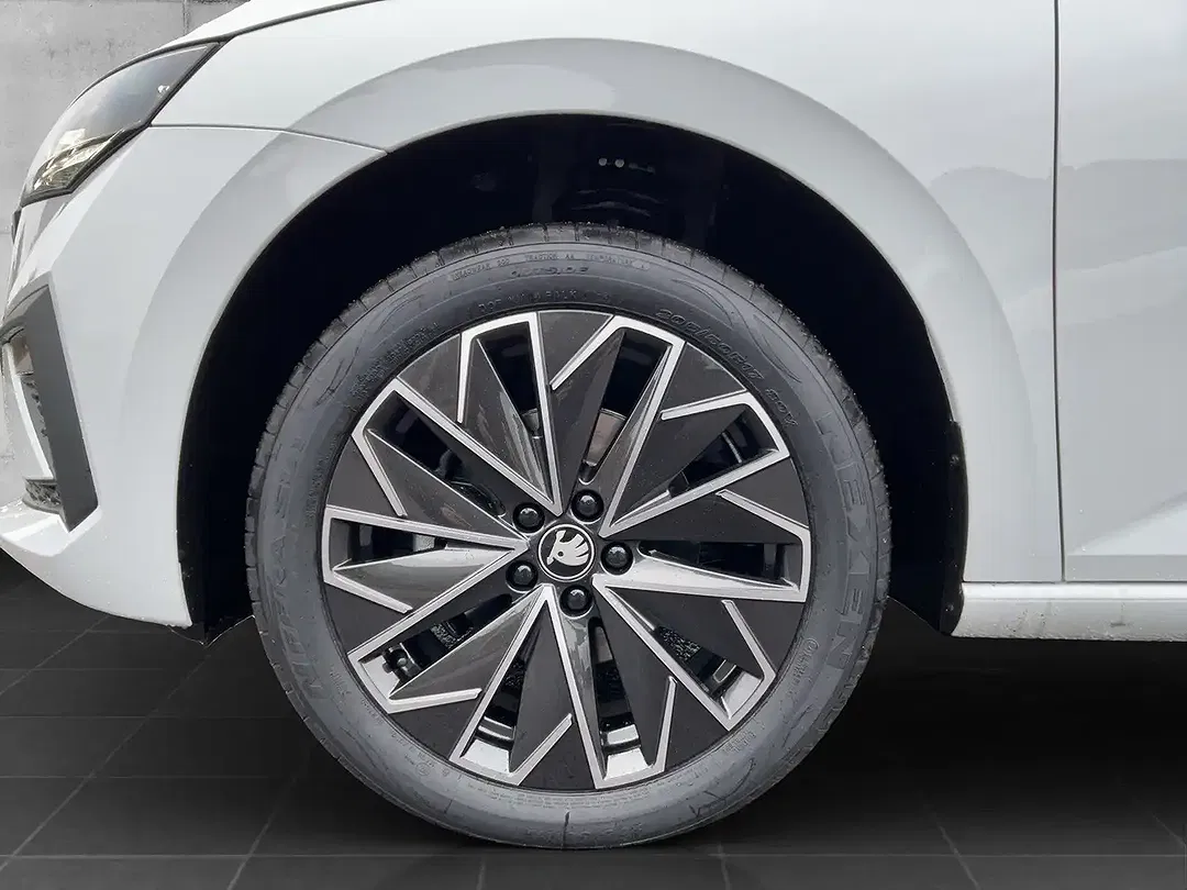 Skoda Scala - Thumbnail 6