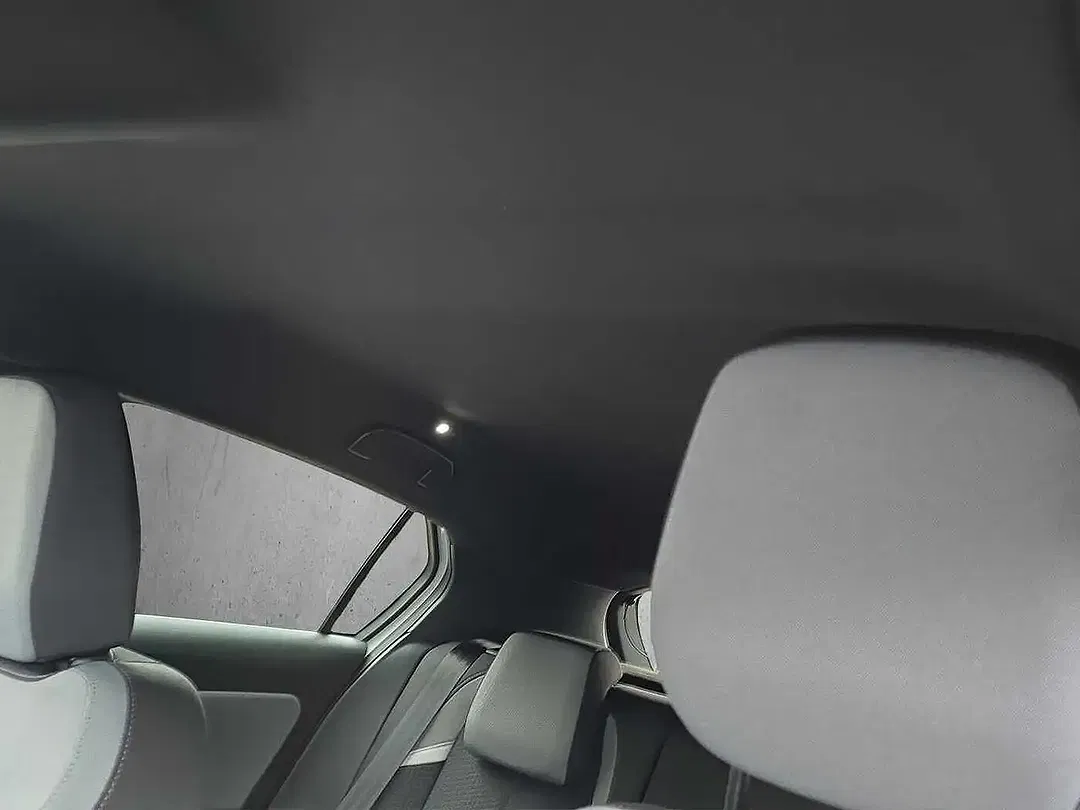 Opel Astra - Thumbnail 11
