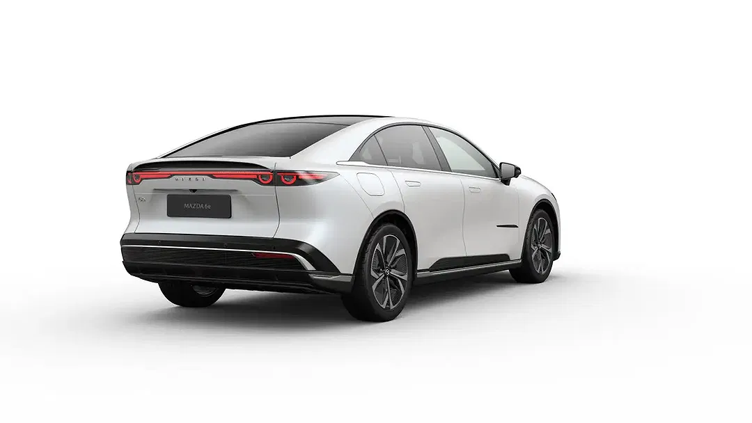Mazda 6e - Thumbnail 5