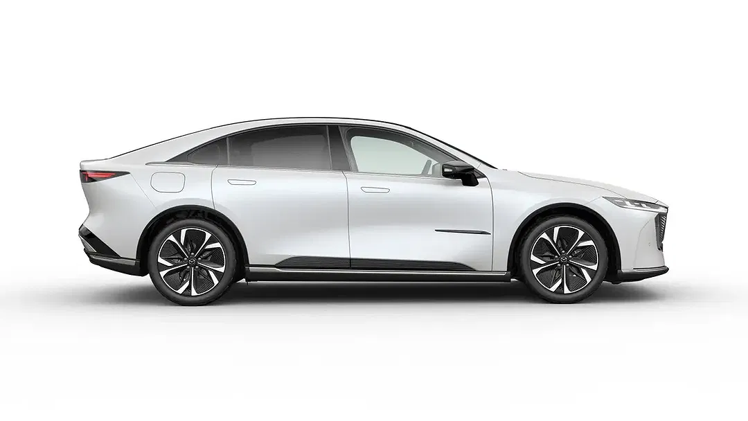 Mazda 6e - Thumbnail 6