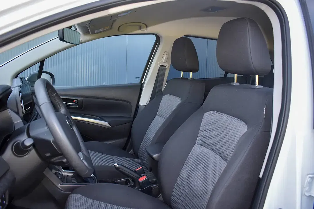 Suzuki S-Cross - Thumbnail 11