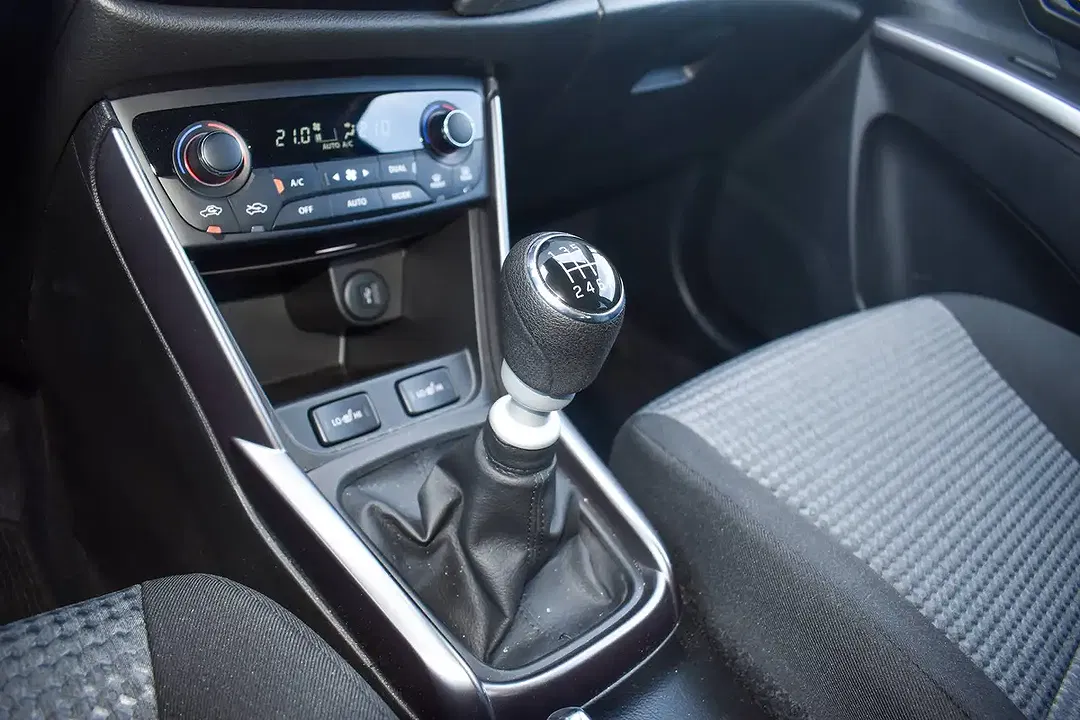 Suzuki S-Cross - Thumbnail 13