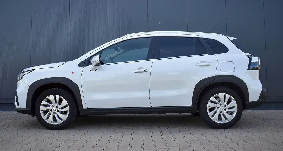 Suzuki S-Cross - Thumbnail 3