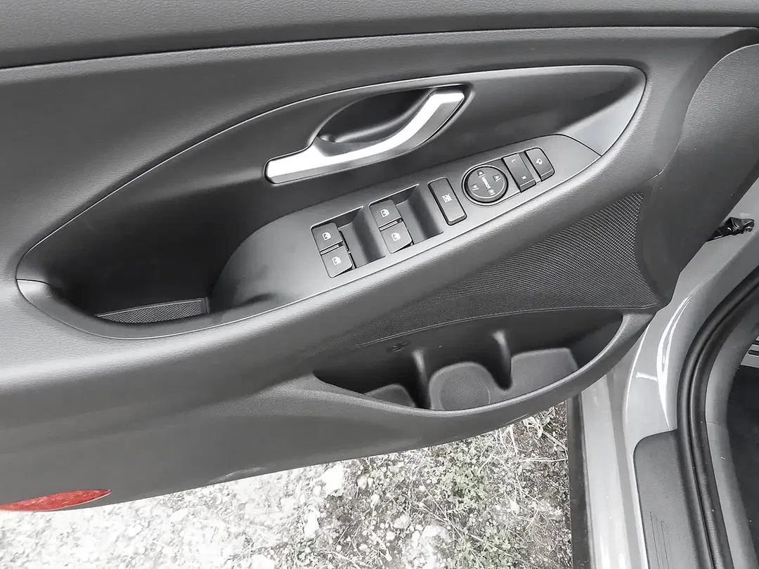 Hyundai i30 - Thumbnail 14