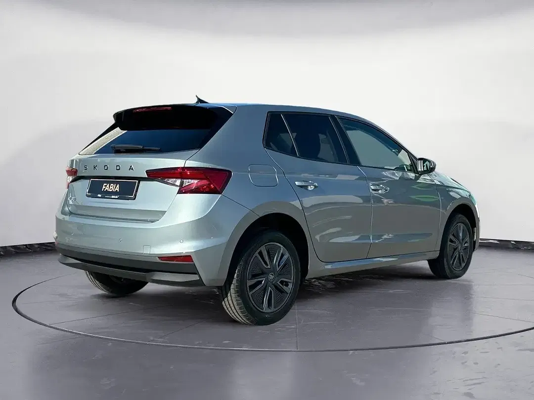 Skoda Fabia - Thumbnail 6