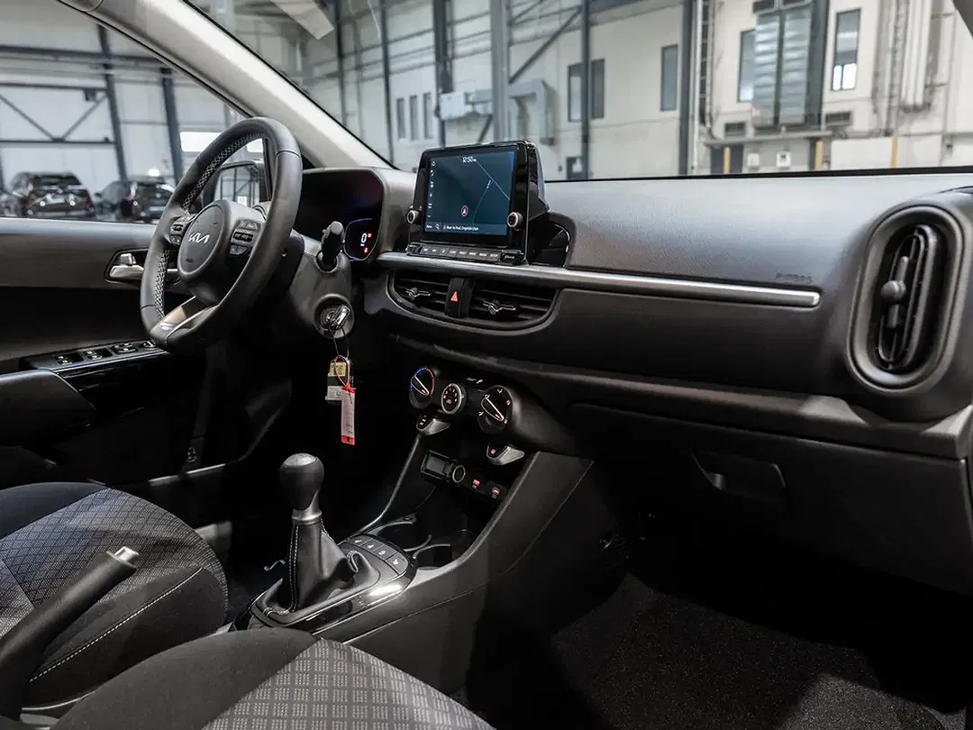 Kia Picanto - Thumbnail 10