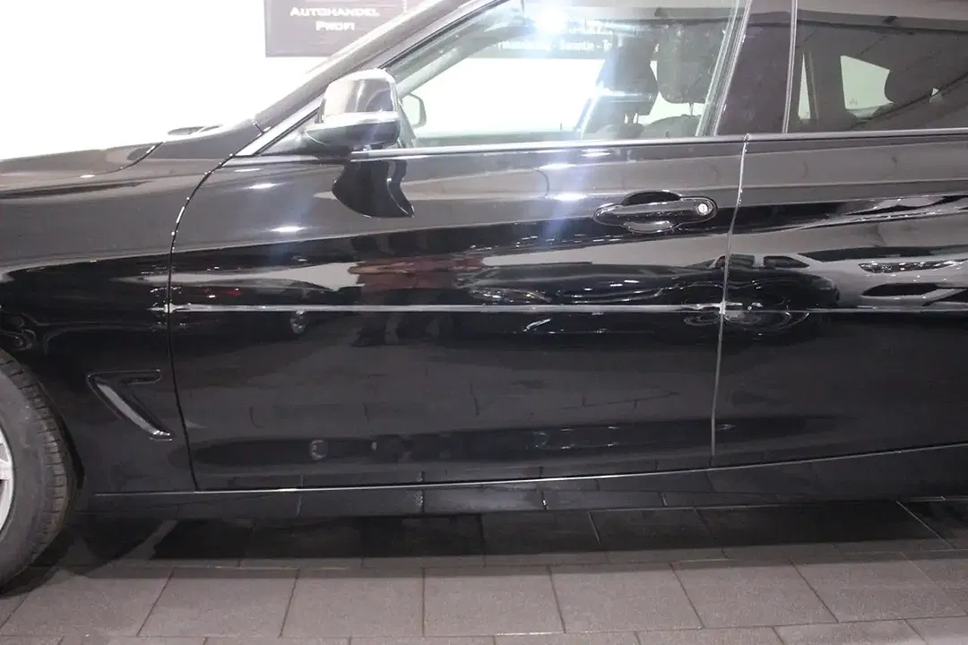 BMW 320 - Thumbnail 13