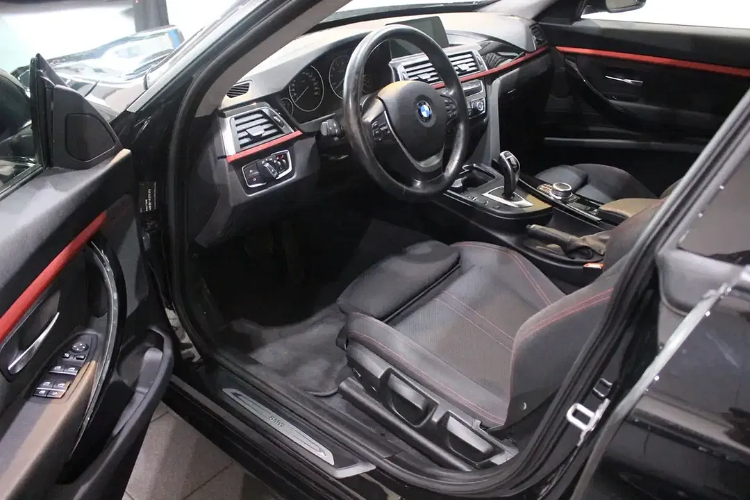 BMW 320 - Thumbnail 24