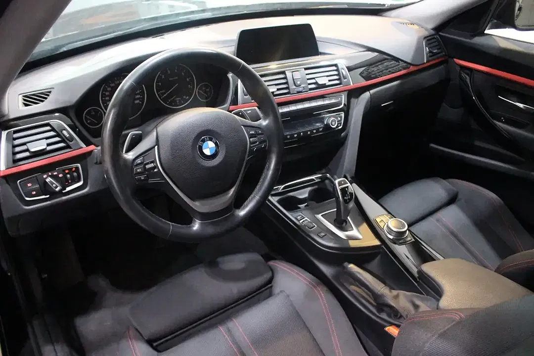 BMW 320 - Thumbnail 26