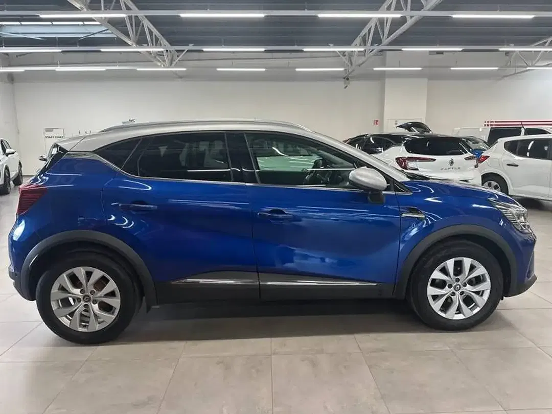 Renault Captur - Thumbnail 4