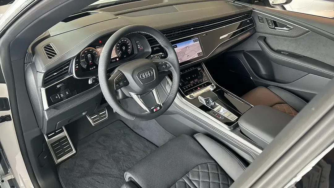 Audi Q8 - Thumbnail 9