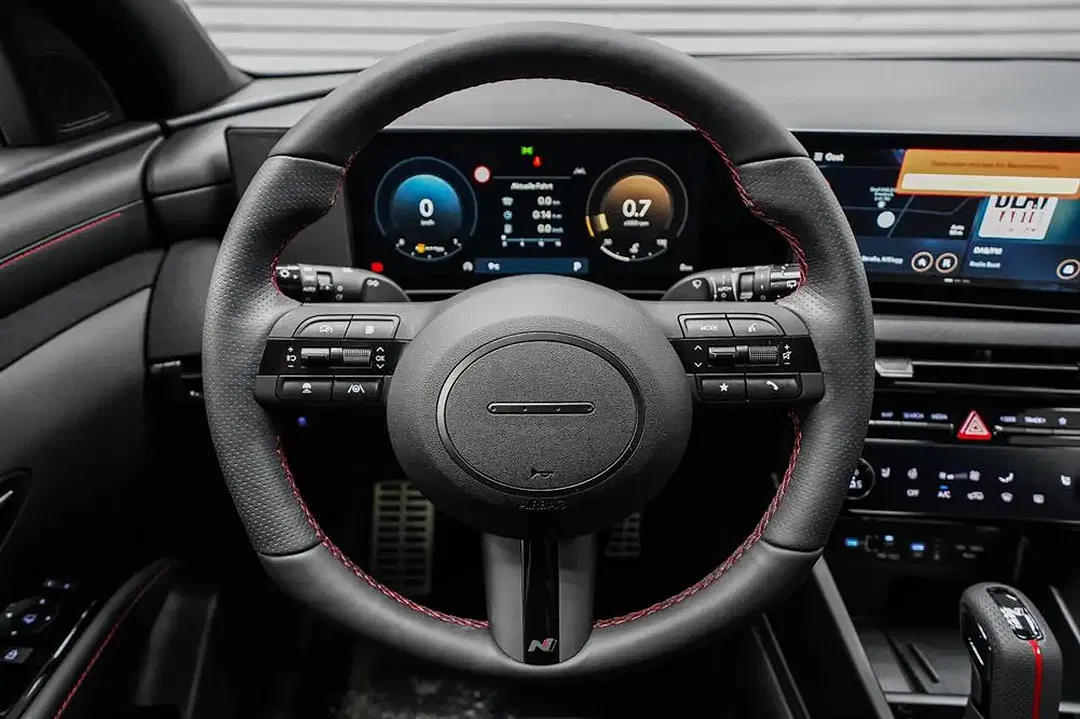 Hyundai TUCSON - Thumbnail 9