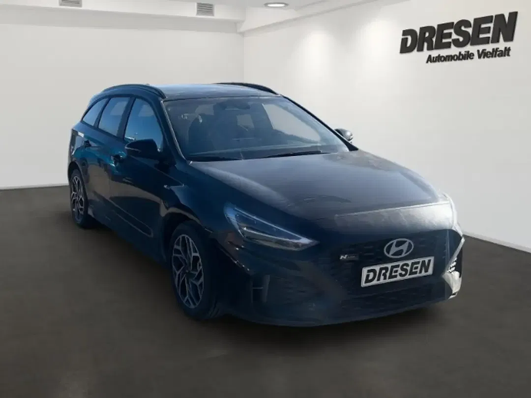 Hyundai i30 - Thumbnail 2