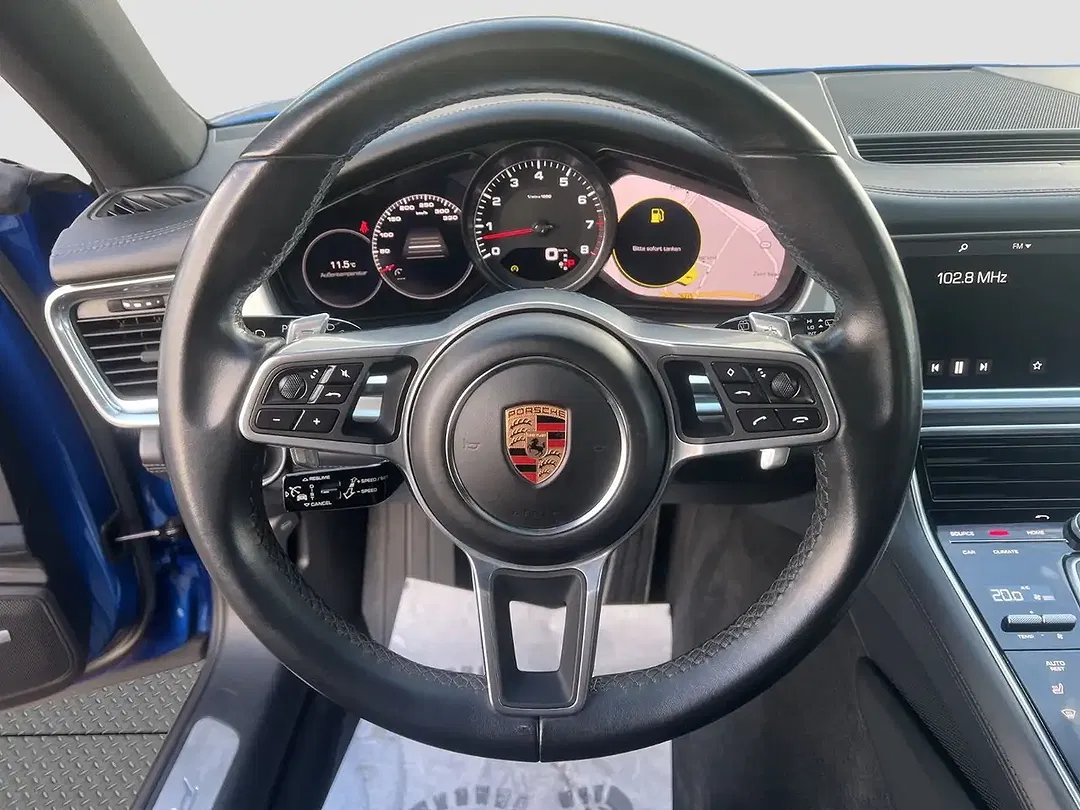 Porsche Panamera - Thumbnail 12