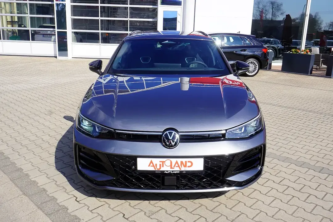 Volkswagen Passat Variant - Thumbnail 2
