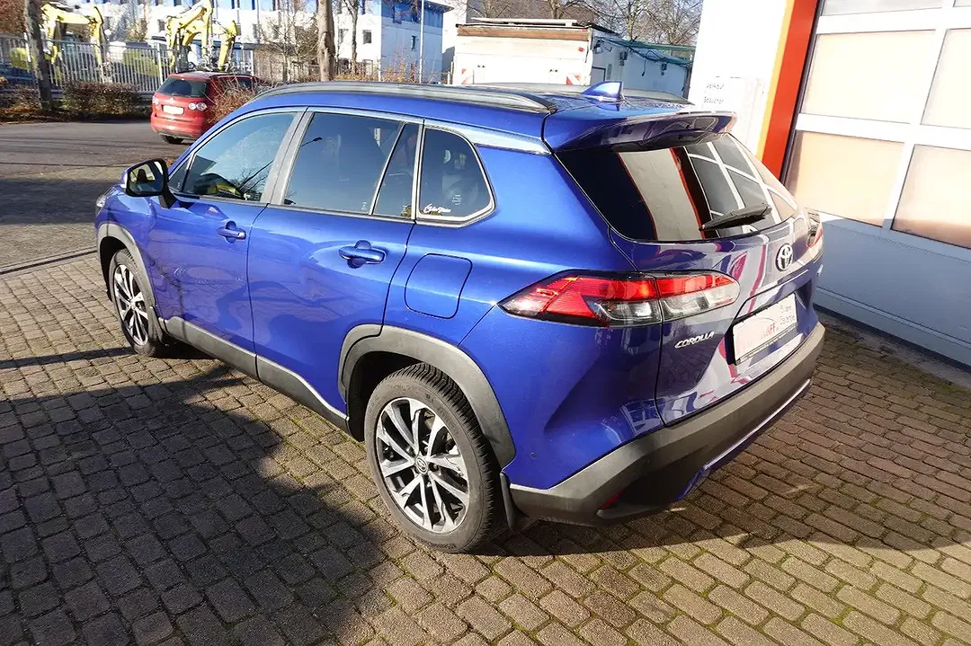 Toyota Corolla Cross - Thumbnail 4