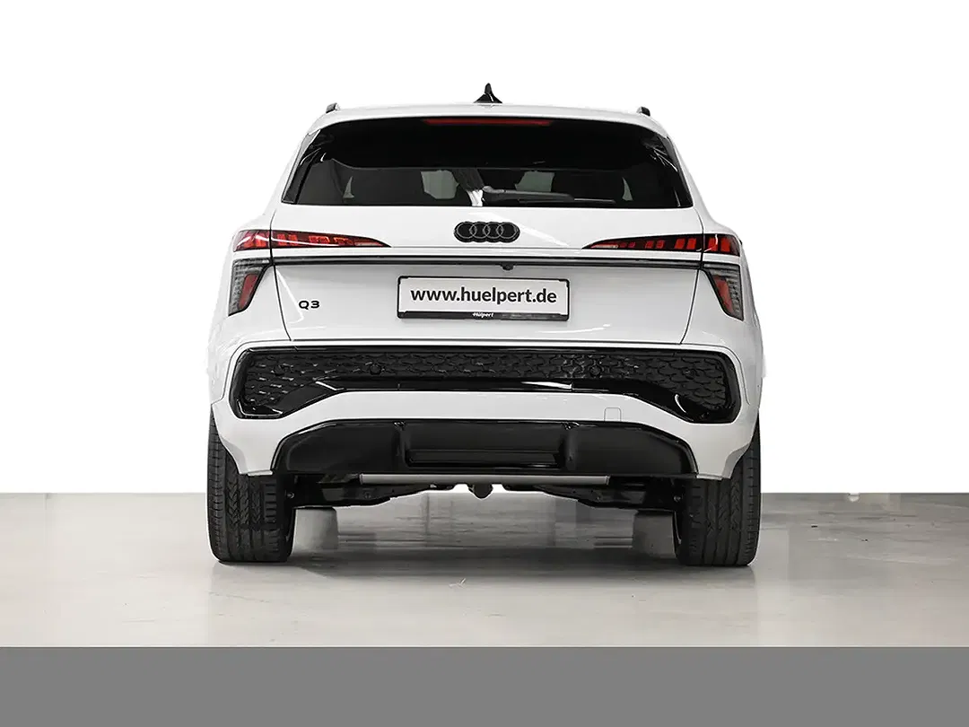 Audi Q3 - Thumbnail 4