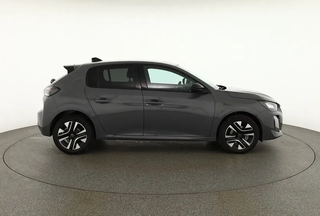 Peugeot 208 - Thumbnail 5