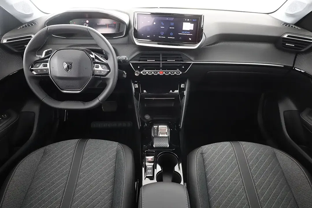 Peugeot 208 - Thumbnail 8