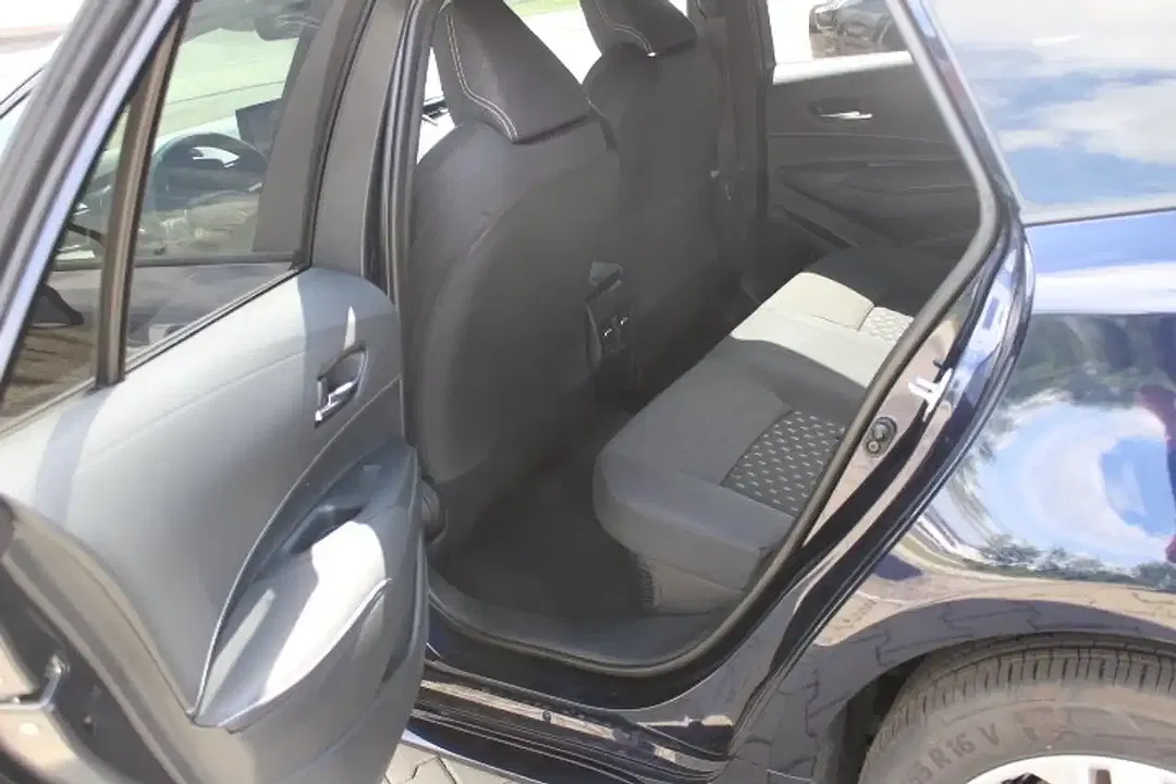 Suzuki Swace - Thumbnail 6