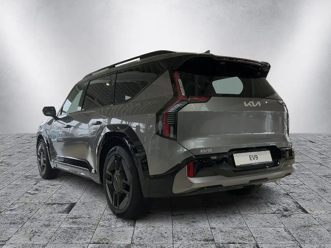 Kia EV9 - Thumbnail 3