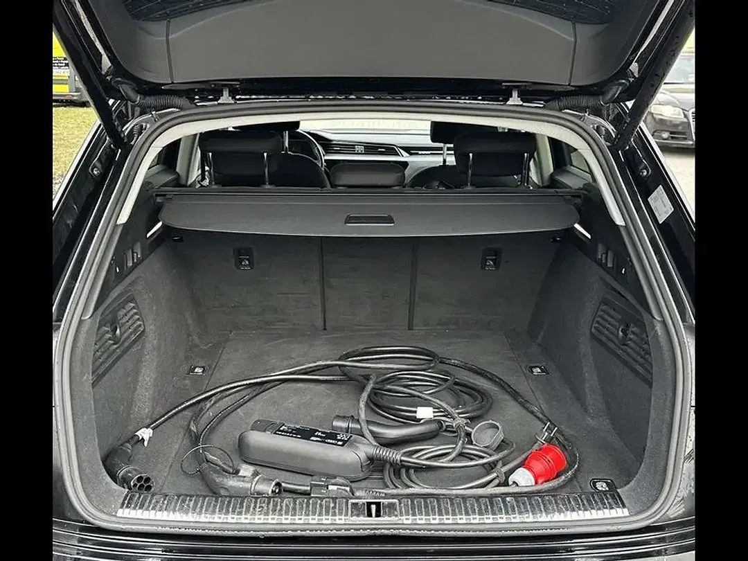 Audi e-tron - Thumbnail 15