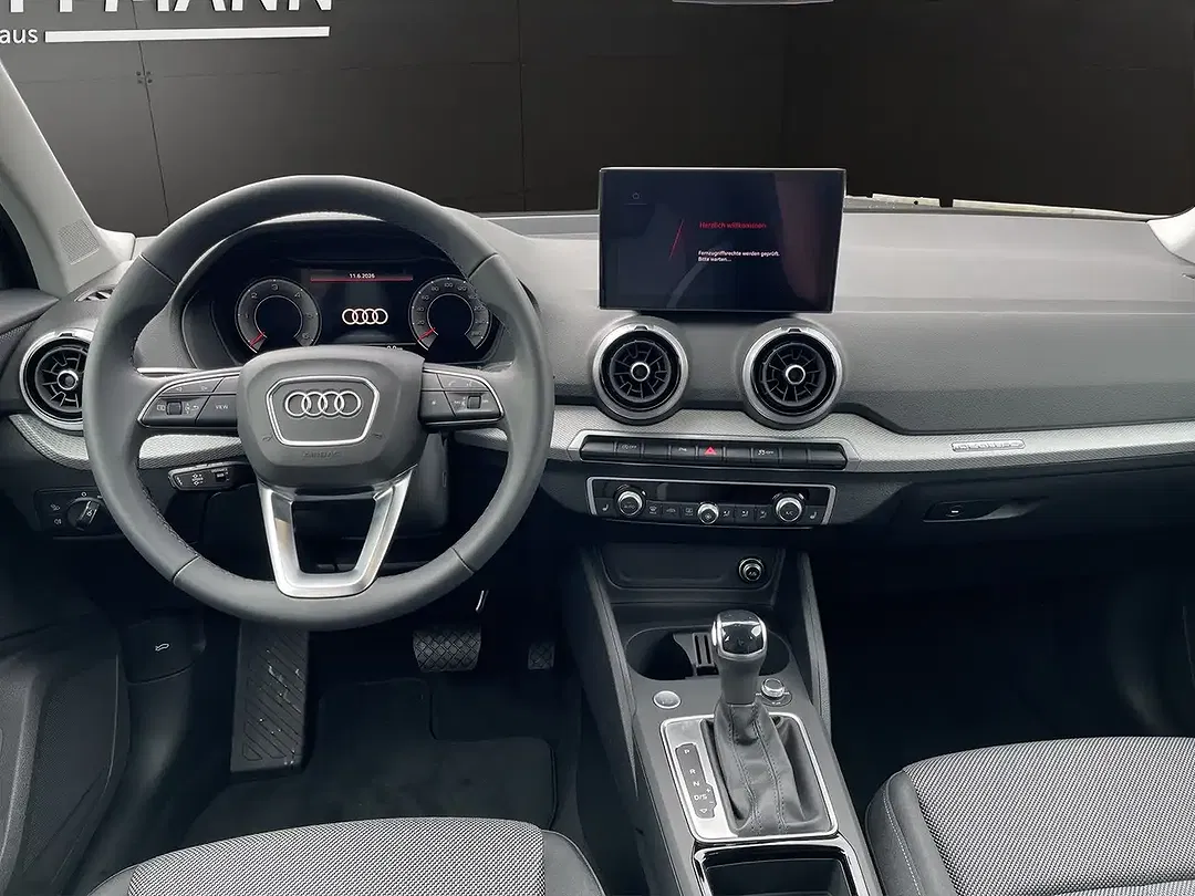 Audi Q2 - Thumbnail 8