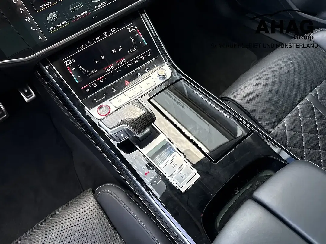 Audi S8 - Thumbnail 10