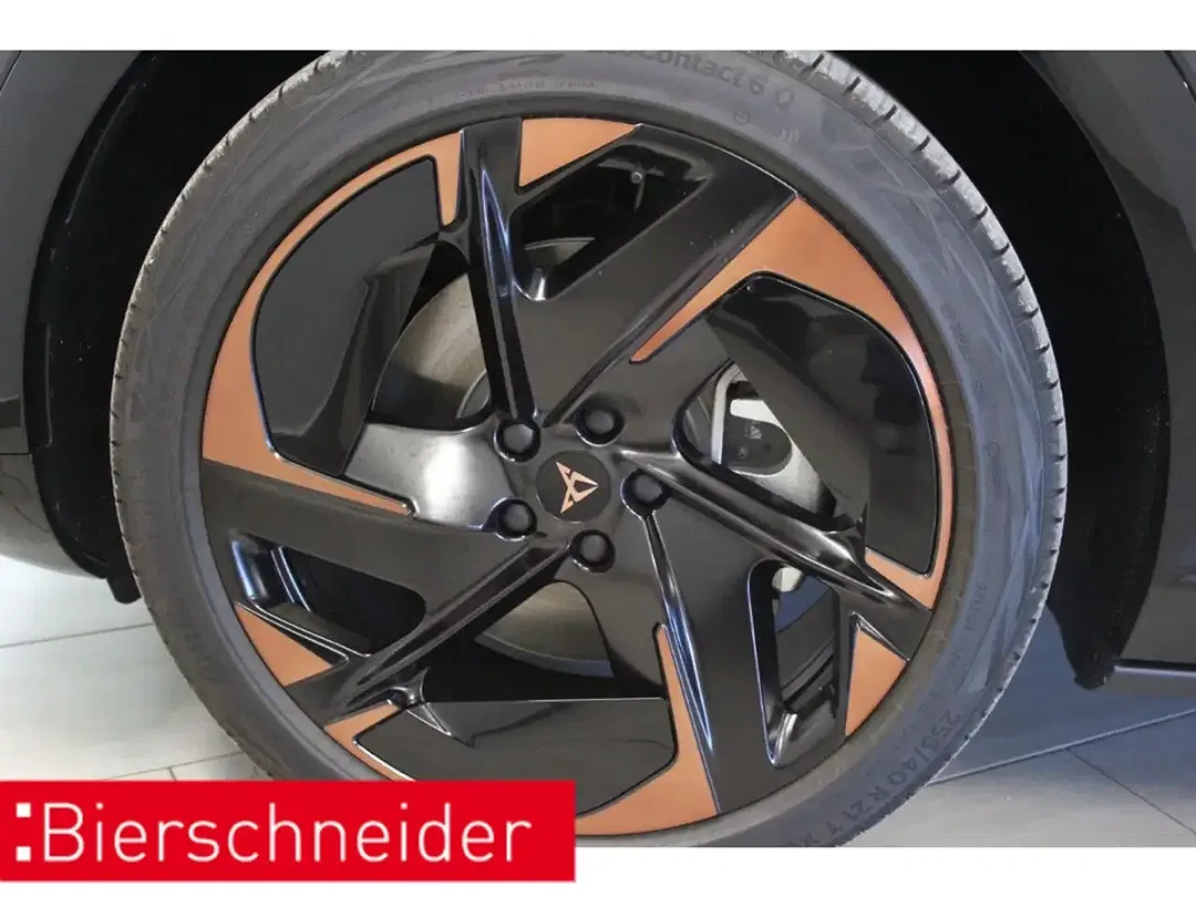 CUPRA Tavascan - Thumbnail 13
