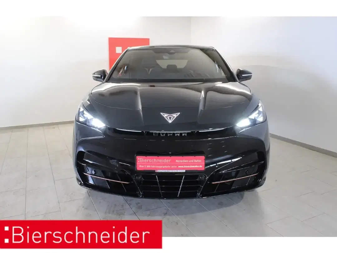 CUPRA Tavascan - Thumbnail 2