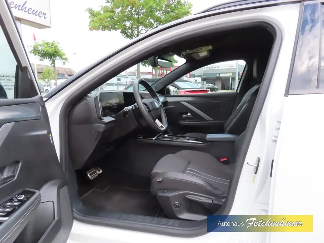 Opel Astra - Thumbnail 6