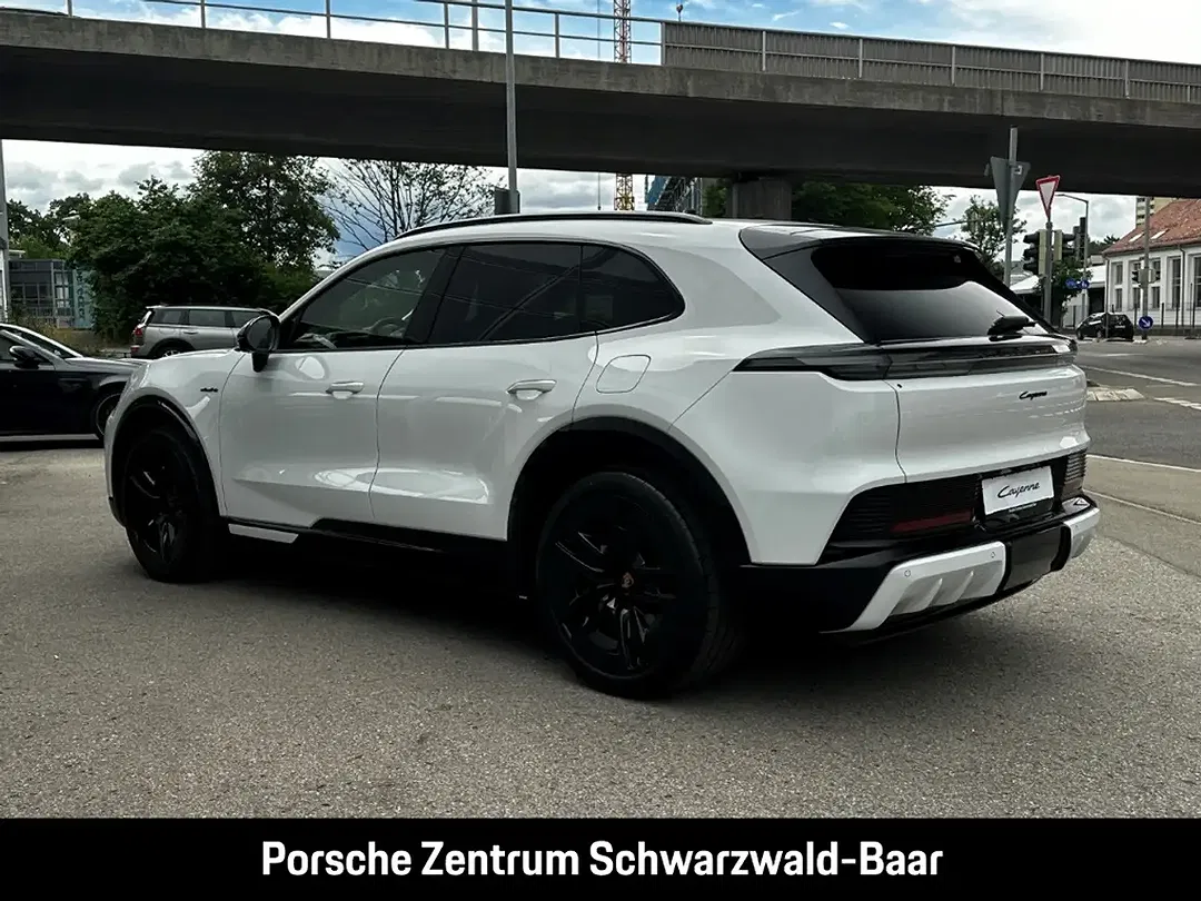Porsche Cayenne - Thumbnail 3