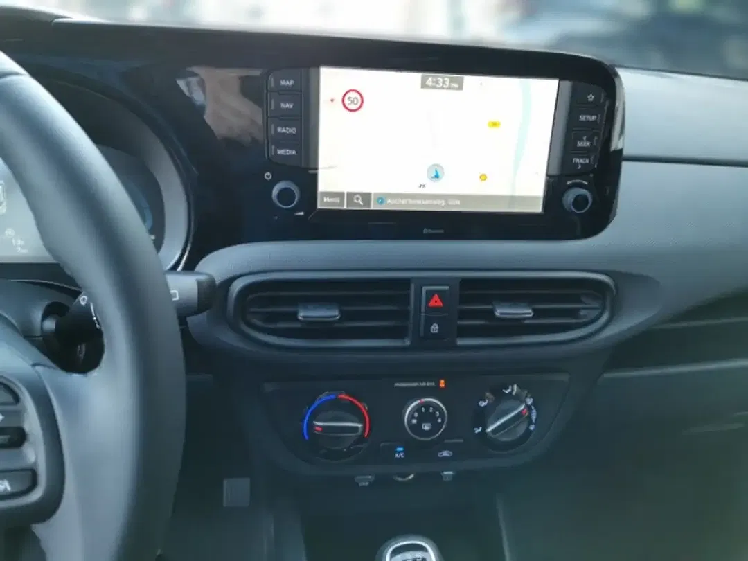 Hyundai i10 - Thumbnail 9
