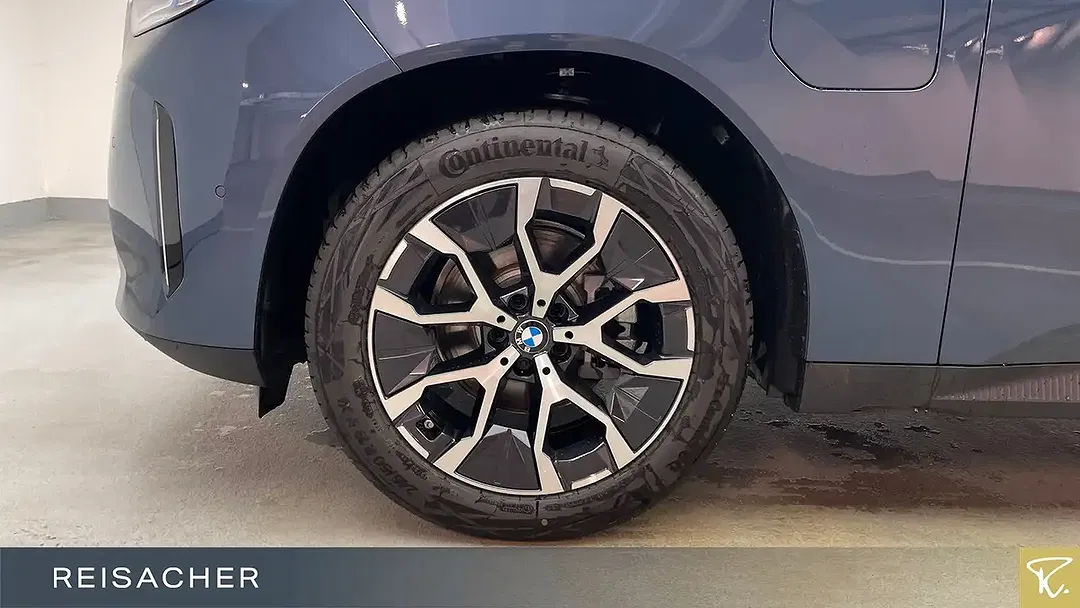 BMW X3 - Thumbnail 3