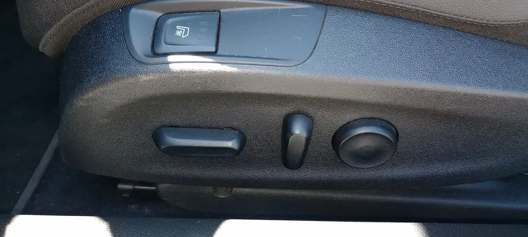 Opel Cascada - Thumbnail 4