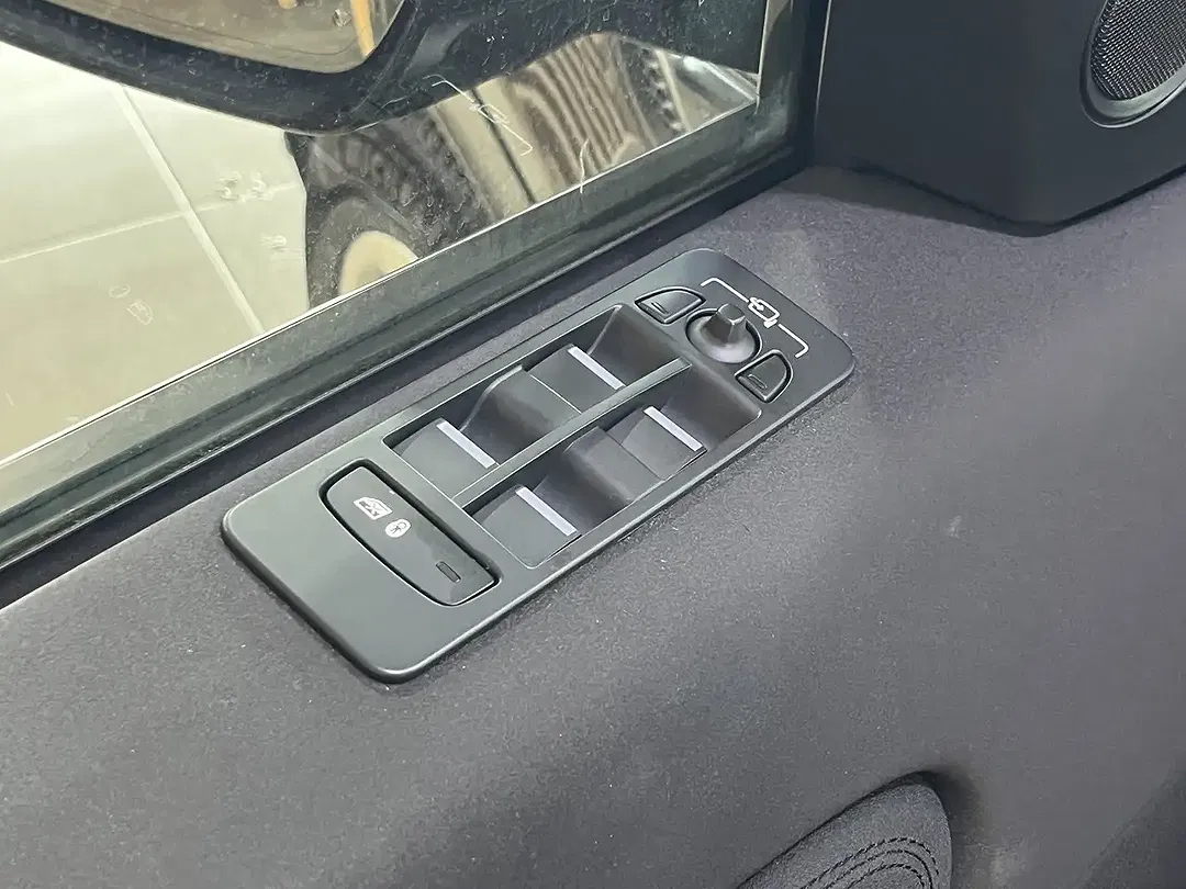 Land Rover Discovery Sport - Thumbnail 10