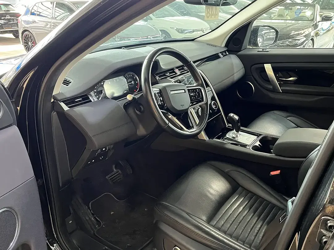 Land Rover Discovery Sport - Thumbnail 13