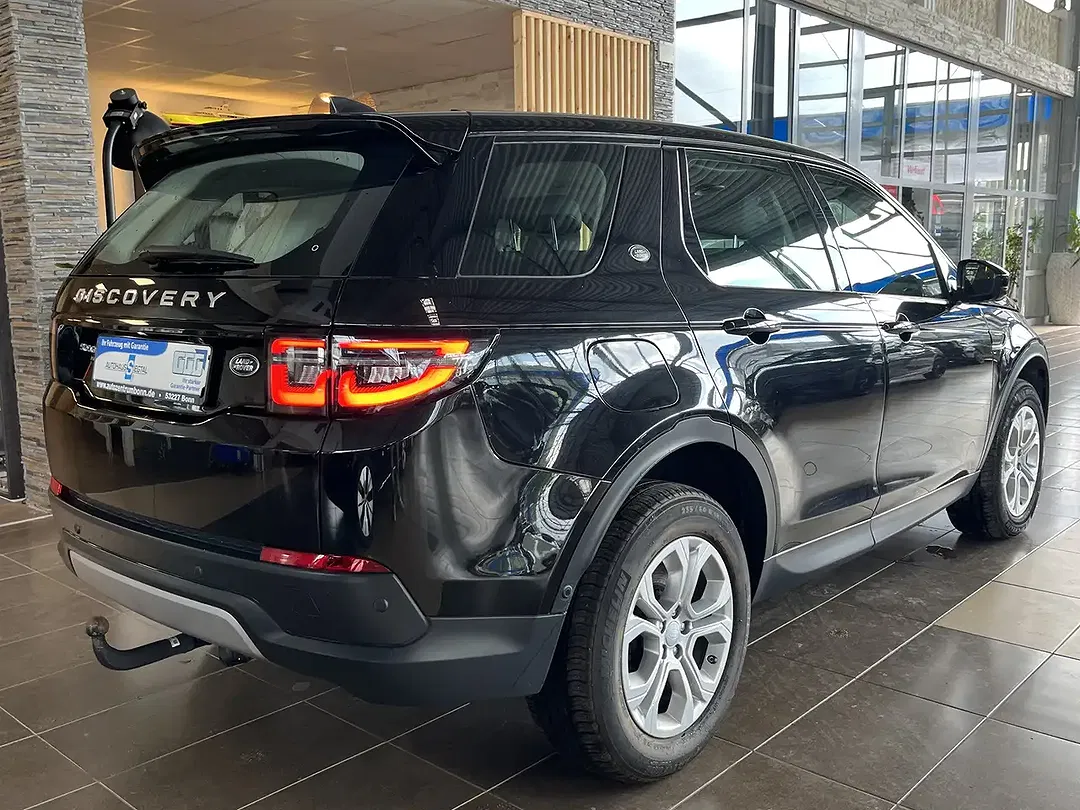 Land Rover Discovery Sport - Thumbnail 8