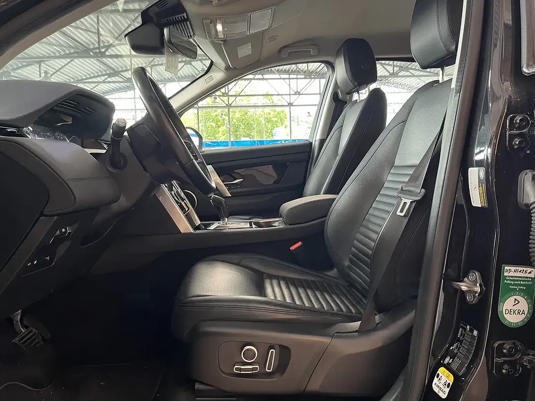 Land Rover Discovery Sport - Thumbnail 9