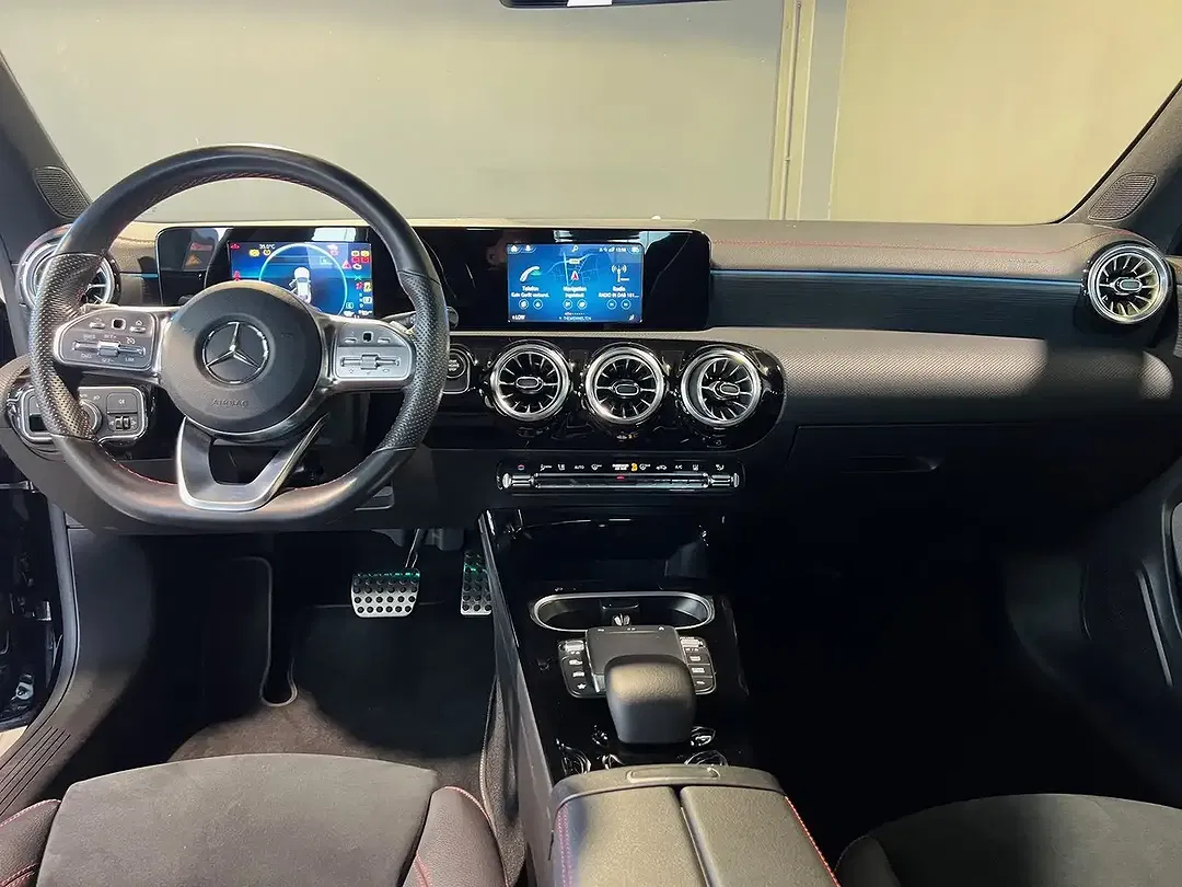 Mercedes-Benz CLA 250 - Thumbnail 4