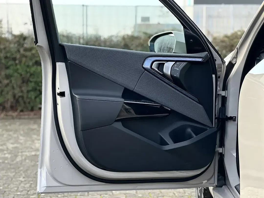 BMW X3 - Thumbnail 7