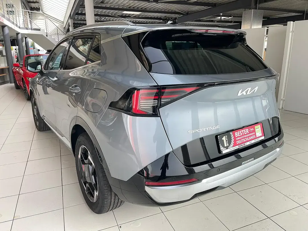 Kia Sportage - Thumbnail 4